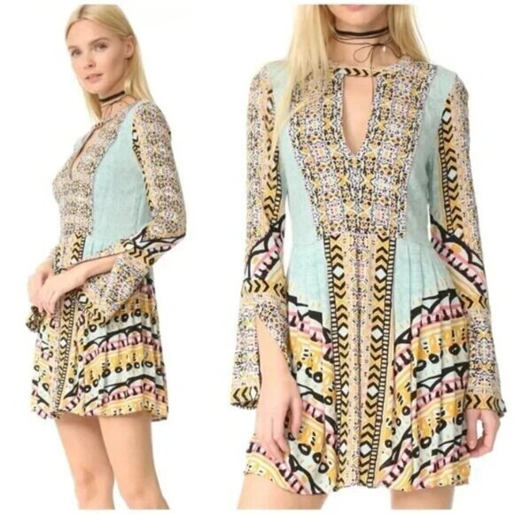 Free People Dress Womens Blue green Tegan Border Print Bell Slv Boho Mini size 2 - Picture 8 of 10